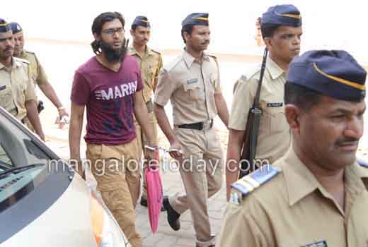 Suspected terrorists brought to city by Mumbai police in mangalore 1